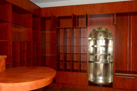Comment bien concevoir l’aménagement intérieur de votre magasin ? https://www.am-rochereuil.fr/sites/am-rochereuil.fr/files/styles/large/public/actualite/visuels/amenagement-interieur-magasin.jpg?itok=8W3b3dWW